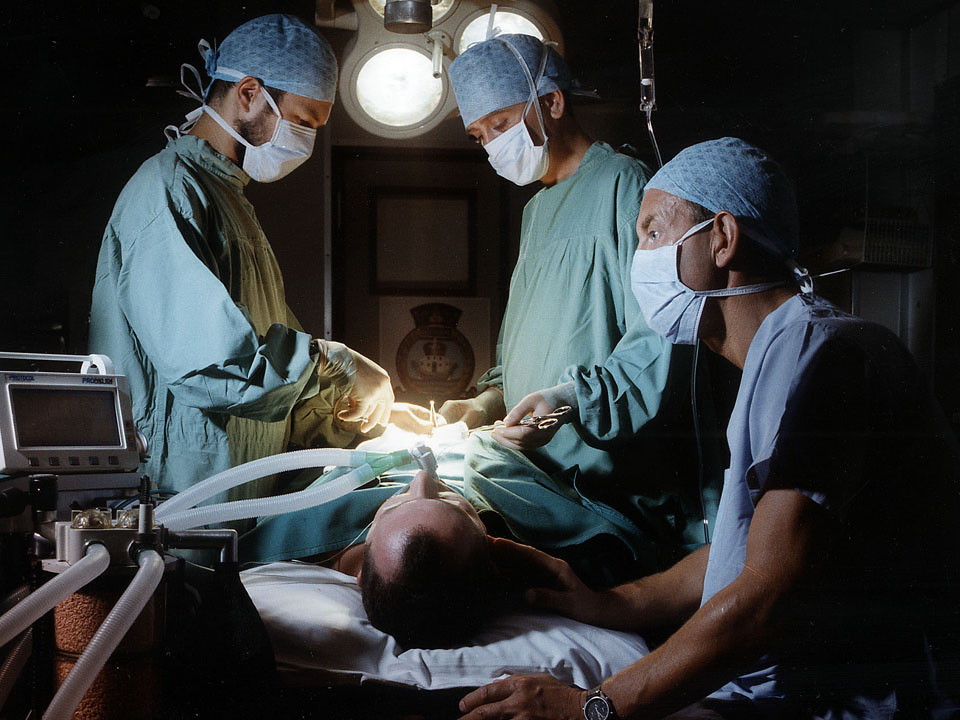 2 Southwest planes came within 500 feet in close call near Nashville airport - CBS News