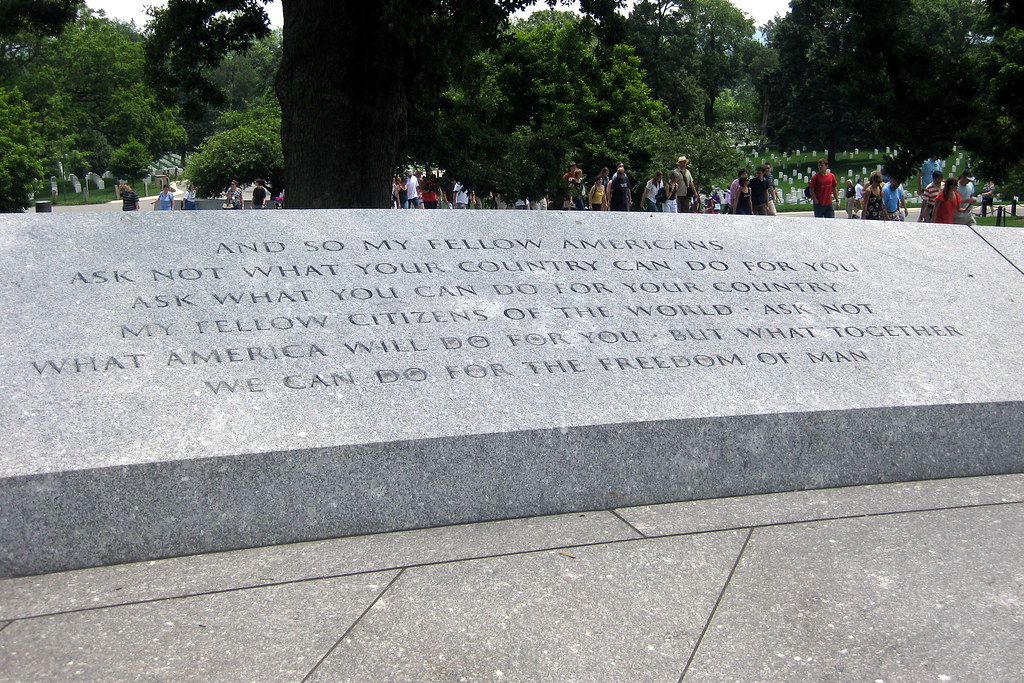 Secretary Kennedy and Secretary McMahon Celebrate Medical School Commitments to Increase Nutrition Training for Future Doctors - HHS.gov