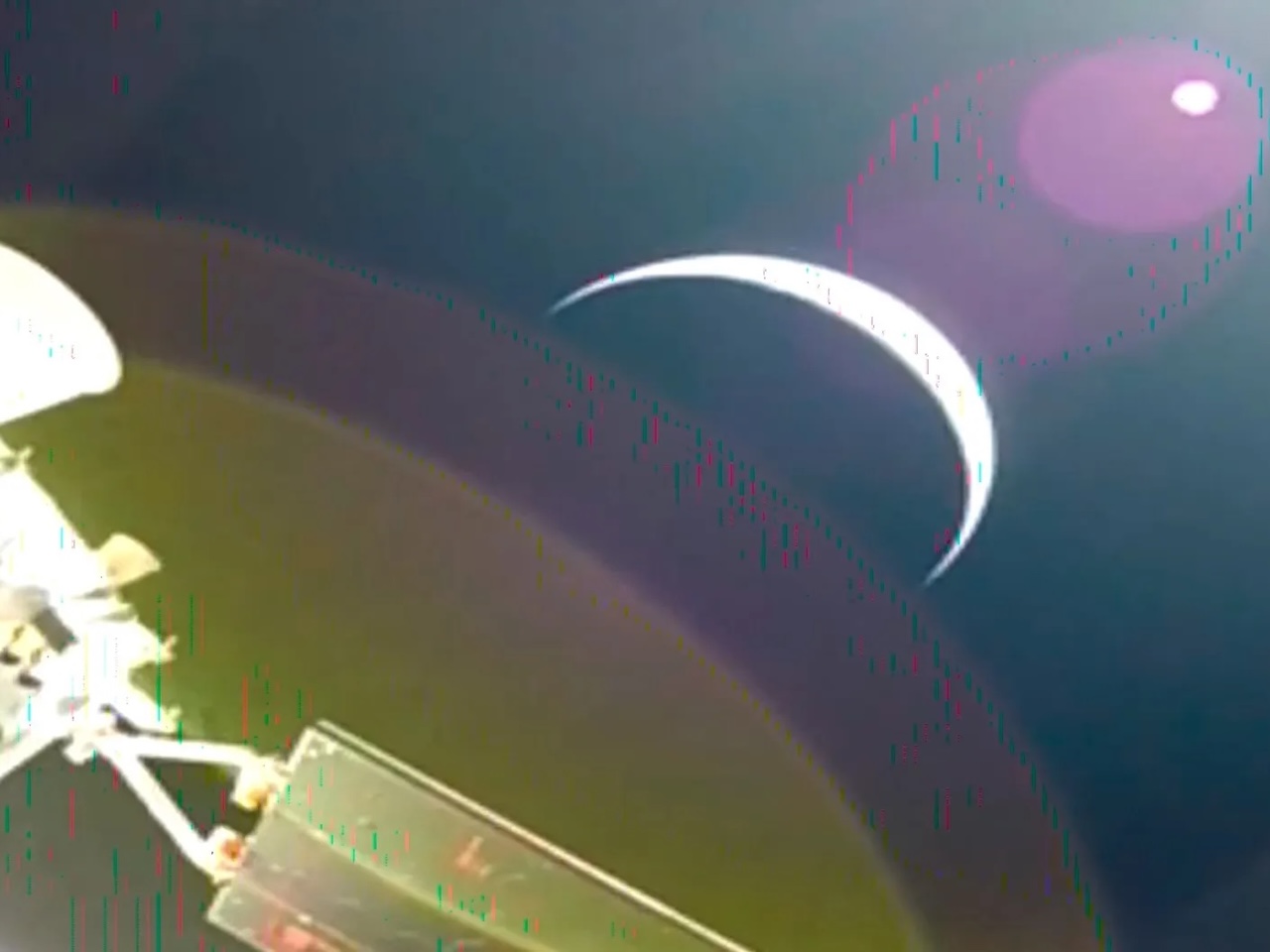 8 Pieces of Tech the Artemis II Crew Is Taking to the Moon