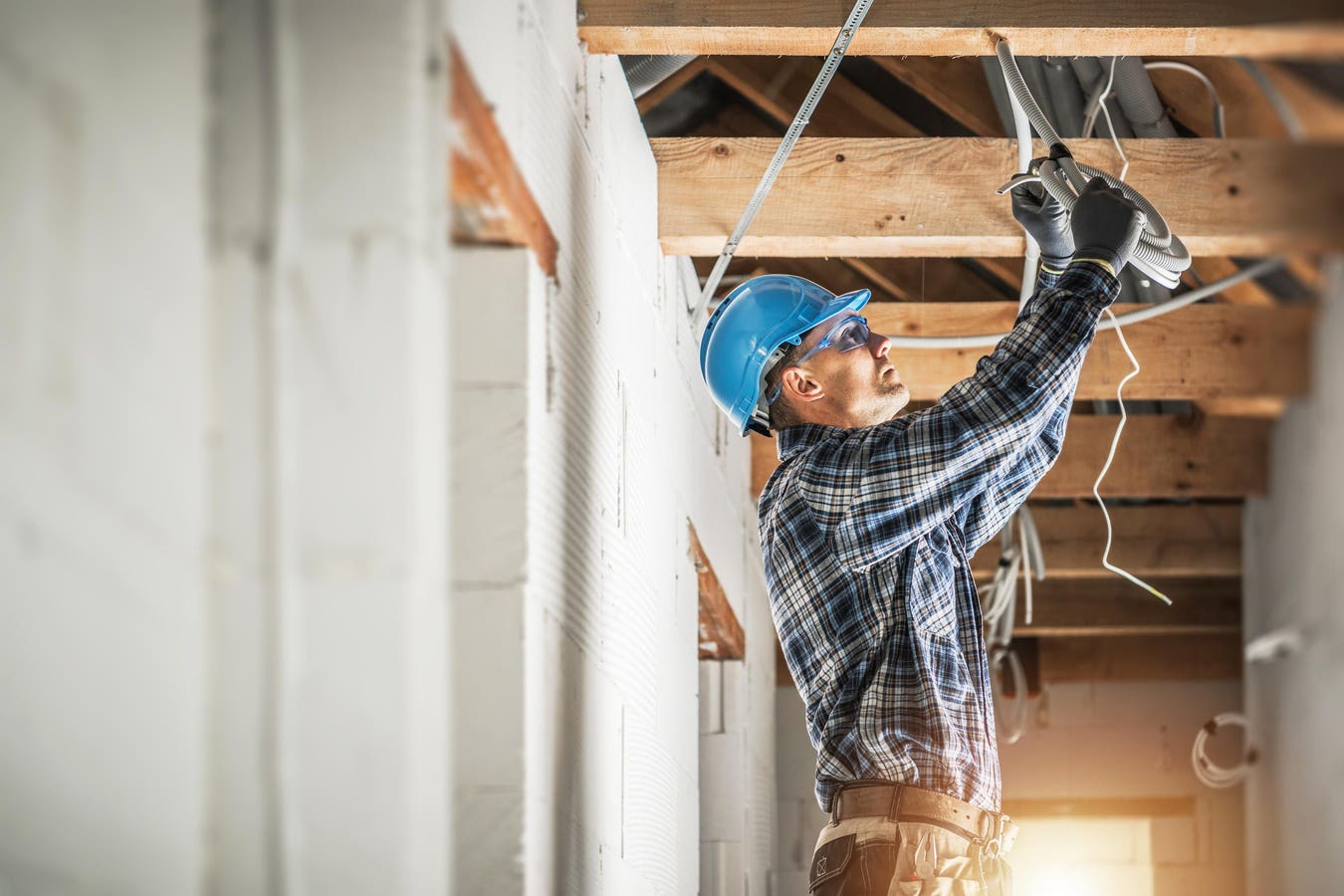 15 In-Demand Trade Skills With The Highest Pay Potential