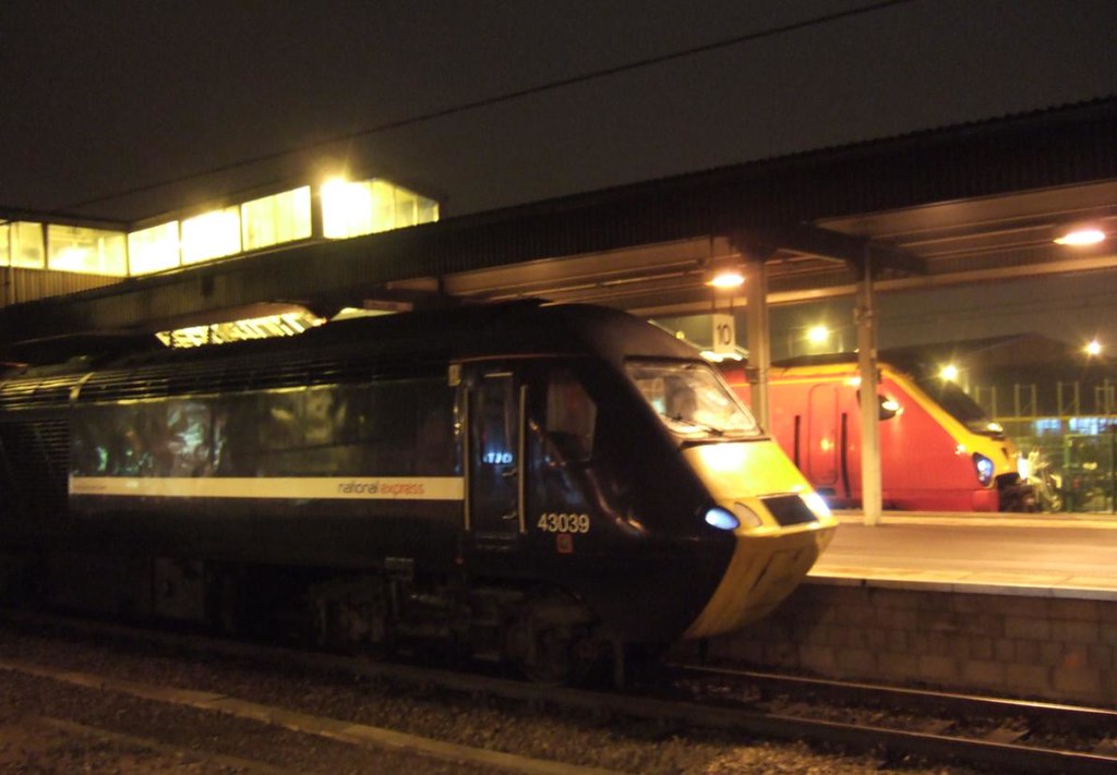 Fatal crash in Phoenix leaves motorcycle rider dead - 12News