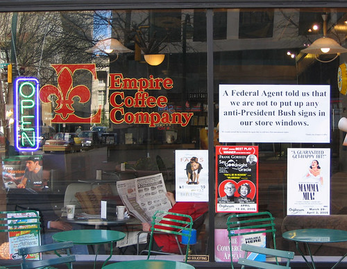 Federal ICE agents seen at Phoenix Sky Harbor Airport - 12News