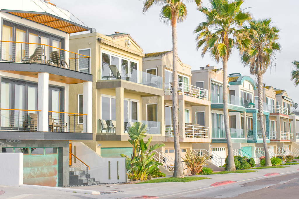 Palm Beach house brings $21M, after selling for about $14M in 2020 - Palm Beach Daily News