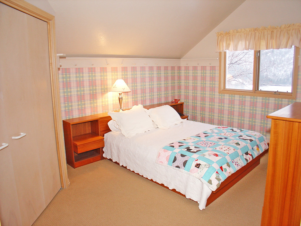 Zillow, Realtor.com uncover best time to sell home, earn more - thestreet.com