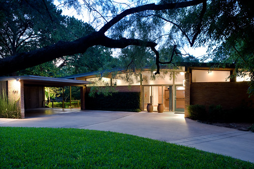 The best day to list your home in Dallas-Fort Worth is less than a month away - Dallas News