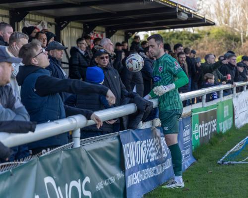 Dagenham & Redbridge fans look for new dawn after KSI investment