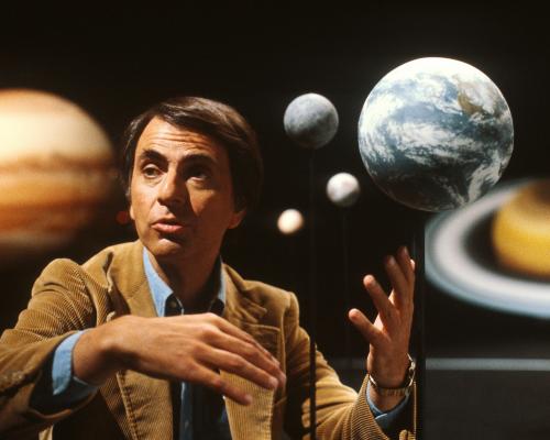 Grammarly removes AI Expert Review feature mimicking writers after backlash