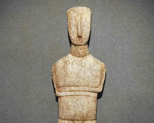Fraudster trying to sell fake ancient statues to Sotheby’s foiled over bogus invoices